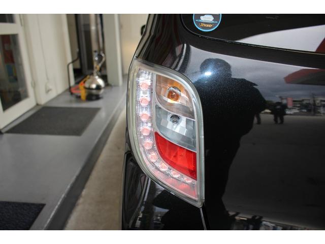 ミライース Ｇ　ＳＡ　走行距離１．９万ｋｍ　ドラレコ　純正ナビ　Ｂカメラ　フルセグＴＶ　Ｂｌｕｅｔｏｏｔｈ　スマートキー　衝突被害軽減ブレーキ　横滑り防止装置　オートエアコン　電格ミラー　パワーウィンドウ　平成２７年式（32枚目）