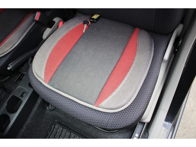 ミライース Ｇ　ＳＡ　走行距離１．９万ｋｍ　ドラレコ　純正ナビ　Ｂカメラ　フルセグＴＶ　Ｂｌｕｅｔｏｏｔｈ　スマートキー　衝突被害軽減ブレーキ　横滑り防止装置　オートエアコン　電格ミラー　パワーウィンドウ　平成２７年式（45枚目）