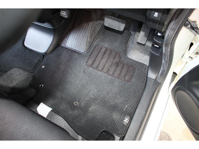 Ｎ－ＢＯＸカスタム Ｇ・ターボパッケージ　ドラレコ　純正ナビ　Ｂカメラ　ＨＩＤ　ＥＴＣ　フルセグＴＶ　Ｂｌｕｅｔｏｏｔｈ　両側電動ドア　クルコン　スマートキー　ターボ　オートライト　オートエアコン　ミュージックサーバー　取扱書付　ＥＳＣ（46枚目）