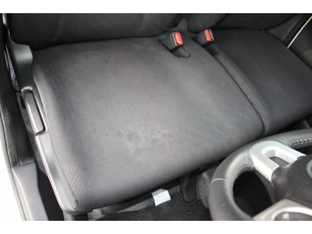 Ｎ－ＢＯＸカスタム Ｇ・ターボパッケージ　ドラレコ　純正ナビ　Ｂカメラ　ＨＩＤ　ＥＴＣ　フルセグＴＶ　Ｂｌｕｅｔｏｏｔｈ　両側電動ドア　クルコン　スマートキー　ターボ　オートライト　オートエアコン　ミュージックサーバー　取扱書付　ＥＳＣ（48枚目）