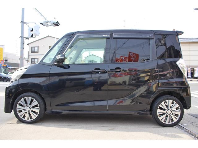 デイズルークス ハイウェイスター　Ｘ　Ｖセレクション＋セーフティＩＩ　ライダーブラックライン　メモリーナビ　全周囲カメラ　ＨＩＤ　ＥＴＣ　スマートキー　フルセグＴＶ　Ｂｌｕｅｔｏｏｔｈ　片側電動スライドドア　　オートエアコン　衝突被害軽減ブレーキ　横滑り防止装置　ＡＢＳ（9枚目）