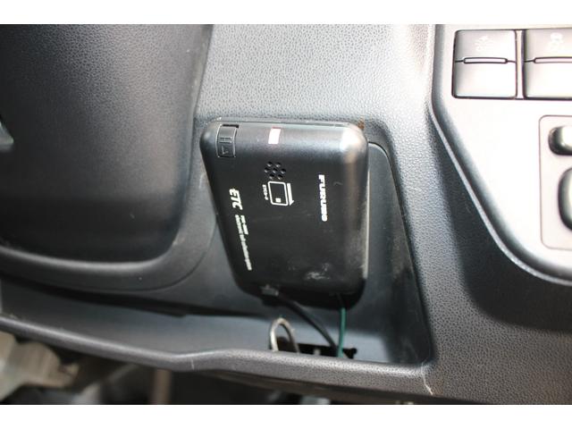 ハイゼットカーゴ クルーズターボＳＡＩＩＩ　ＳＤナビ　フルセグＴＶ　Ｂｌｕｅｔｏｏｔｈ　ＥＴＣ　キーレス　衝突被害軽減ブレーキ　横滑り防止装置　電格ミラー　パワーウィンドウ　ターボ　ミュージックサーバー　取扱書・メンテノート　ＡＢＳ　Ｈ３０年式（6枚目）