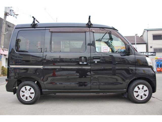 ハイゼットカーゴ クルーズターボＳＡＩＩＩ　ＳＤナビ　フルセグＴＶ　Ｂｌｕｅｔｏｏｔｈ　ＥＴＣ　キーレス　衝突被害軽減ブレーキ　横滑り防止装置　電格ミラー　パワーウィンドウ　ターボ　ミュージックサーバー　取扱書・メンテノート　ＡＢＳ　Ｈ３０年式（7枚目）