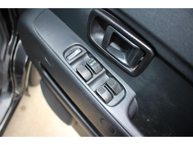 ハイゼットカーゴ クルーズターボＳＡＩＩＩ　ＳＤナビ　フルセグＴＶ　Ｂｌｕｅｔｏｏｔｈ　ＥＴＣ　キーレス　衝突被害軽減ブレーキ　横滑り防止装置　電格ミラー　パワーウィンドウ　ターボ　ミュージックサーバー　取扱書・メンテノート　ＡＢＳ　Ｈ３０年式（18枚目）