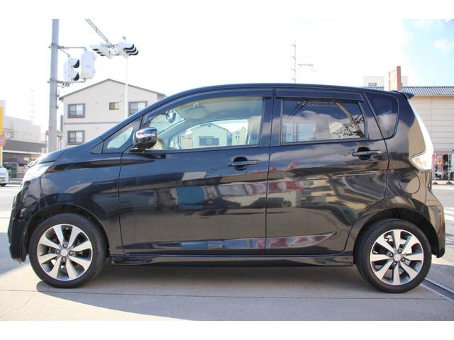 ｅＫカスタム Ｔ　ターボ　バックカメラ　ＨＩＤ　ＥＴＣ　スマートキー　オートライト　オートエアコン　取扱説明書・メンテナンスノート付　ＥＳＣ　ＡＢＳ　電格ミラー　パワーウィンドウ　平成２５年式（9枚目）