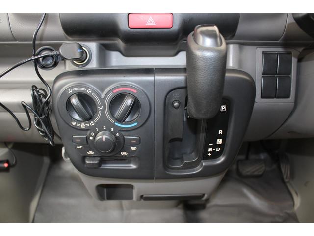 NV100クリッパーバン DX 走行距離2.1万km ドラレコ キーレス CDプレイヤー エアコン パワステ 運転席・助手席エアバッグ 両側スライドドア 平成28年式(11枚目)