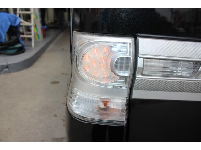 ���E�h������t���Ă���܂��B�ی����g�����C���Ȃǂ��\�ł��̂ł��C�y�ɂ����k���������I