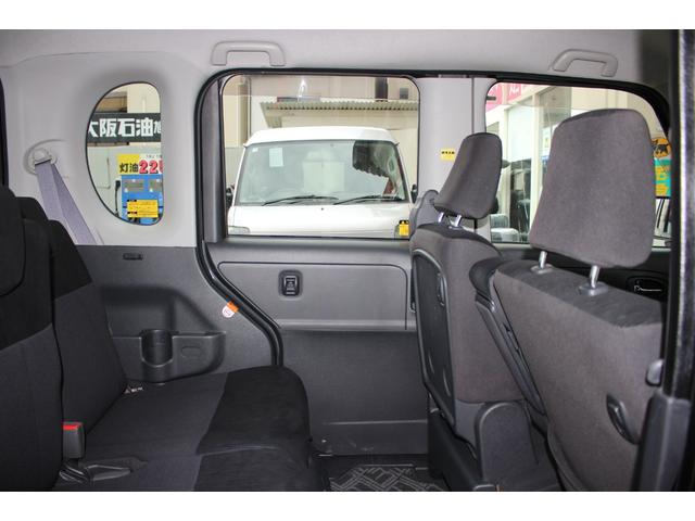 ���X�͂��q�l�����Ԃ��w����ɋC�����悭����Ă���������悤�ɁA�W���ԗ����؂Ɉ����A�Y��ȏ�Ԃ��ێ����Ă���܂��B