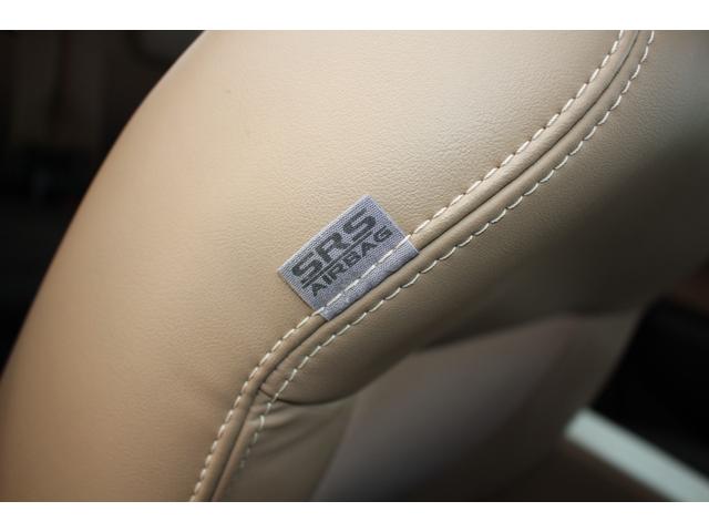 �T�C�h�G�A�o�b�O�t���ł���