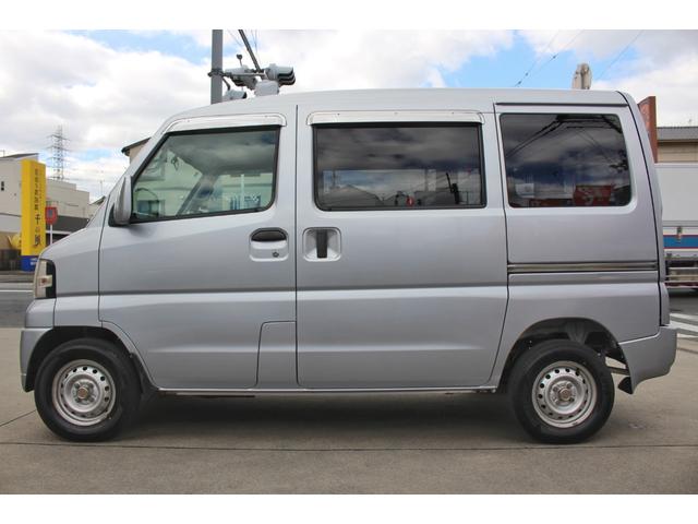 ミニキャブバン ＣＬ　禁煙車　ドラレコ　キーレス　ＣＤ再生・ラジオ聴取　エアコン　パワステ　パワーウィンドウ　両側スライドドア　運転席・助手席エアバッグ（9枚目）