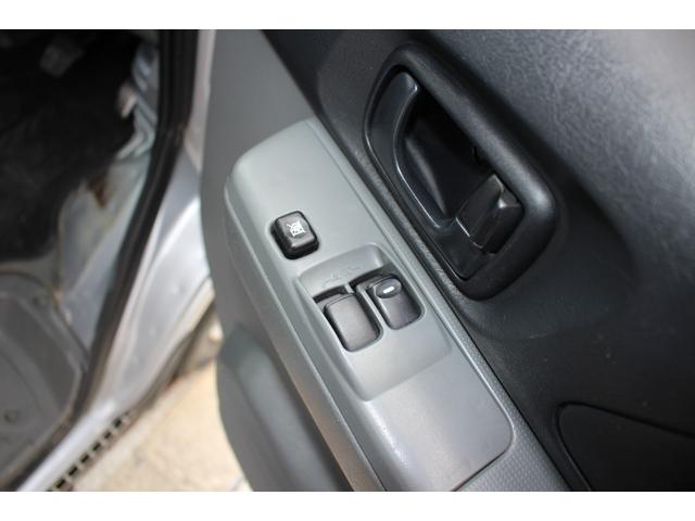 ミニキャブバン ＣＬ　禁煙車　ドラレコ　キーレス　ＣＤ再生・ラジオ聴取　エアコン　パワステ　パワーウィンドウ　両側スライドドア　運転席・助手席エアバッグ（18枚目）