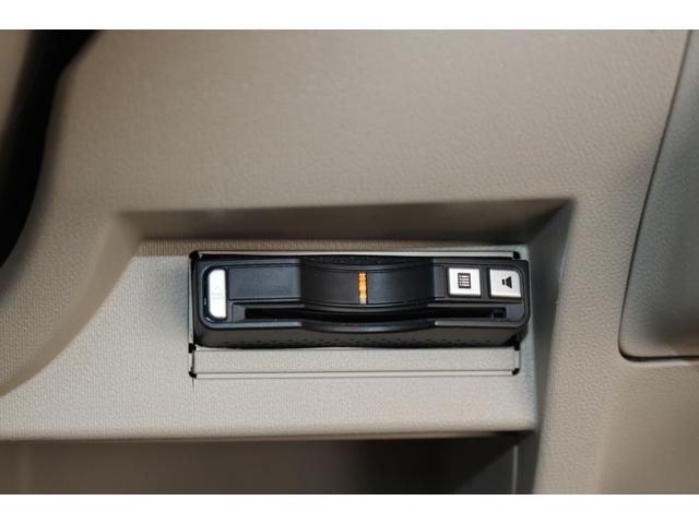 アルト Ｆ　走行距離１．９万ｋｍ　ＤＶＤナビ　ＥＴＣ　盗難防止　キーレス　パワーウィンドウ　取扱書・メンテノート付　平成２４年式（5枚目）