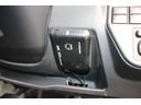 ハイゼットカーゴ クルーズターボＳＡＩＩＩ　ＳＤナビ　フルセグＴＶ　Ｂｌｕｅｔｏｏｔｈ　ＥＴＣ　キーレス　衝突被害軽減ブレーキ　横滑り防止装置　電格ミラー　パワーウィンドウ　ターボ　ミュージックサーバー　取扱書・メンテノート　ＡＢＳ　Ｈ３０年式（6枚目）