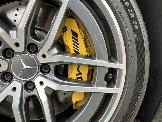 ＳＬ ＳＬ４３　オプションレッドソフトトップ　純正２０インチＡＭＧ５ツインスポークＡＷ　シートヒータ＆ベンチレーション　ヘッドアップディスプレイ　アップルカープレイ　ブルメスターサウンドシステム　全周囲カメラ（28枚目）