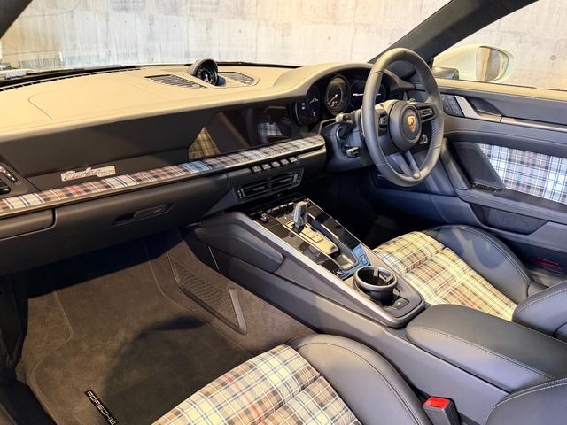 911 911ターボS50イヤーズ(30枚目)