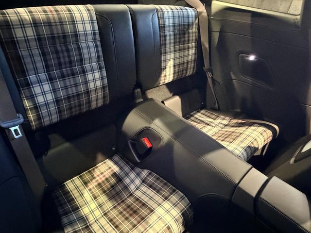 911 911ターボS50イヤーズ(32枚目)