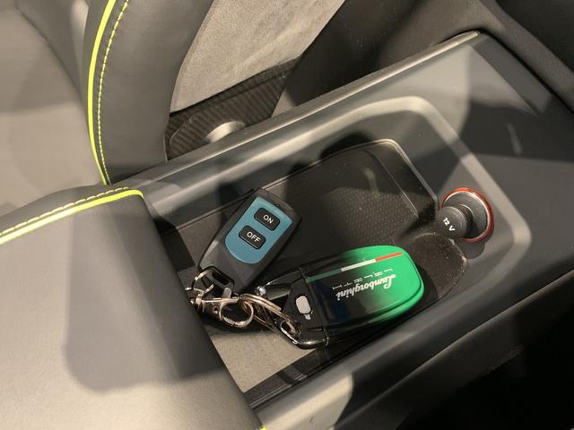 LAMBORGHINI HURACAN EVO RWD SPYDER