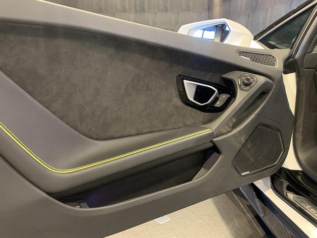 LAMBORGHINI HURACAN EVO RWD SPYDER