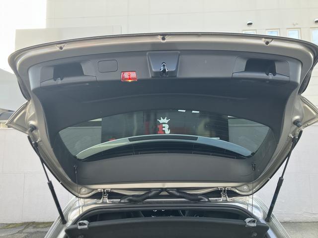 Ａクラス Ａ１８０　スタイル　ＡＭＧライン　ワンオーナー　ＡＭＧスタイリングＰＫＧ　純正１８インチＡＷ　レーダーセーフティーＰＫＧ　ナビゲーションＰＫＧ　ＬＥＤヘッドライト　レーンチェンジアシスト　ハーフレザー　シートヒーター　パワーシート（27枚目）