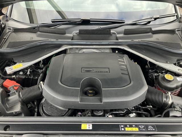 �G���W�����[�����Y��ȏ�Ԃ�ۂ��Ă���܂��B