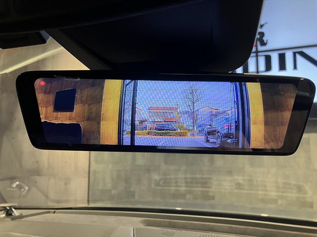 ウルス ベースグレード　Ｑ－Ｃｉｔｕｒａレザー　パノラミックルーフ　純正２３インチＴａｉｇｅｔｅＡＷ　Ｂａｎｇ＆ｏｌｕｆｓｅｎサウンド　エレガンテインテリア　スタイルＰＫＧ　シートヒーター＆ベンチレーション　３６０°カメラ（12枚目）