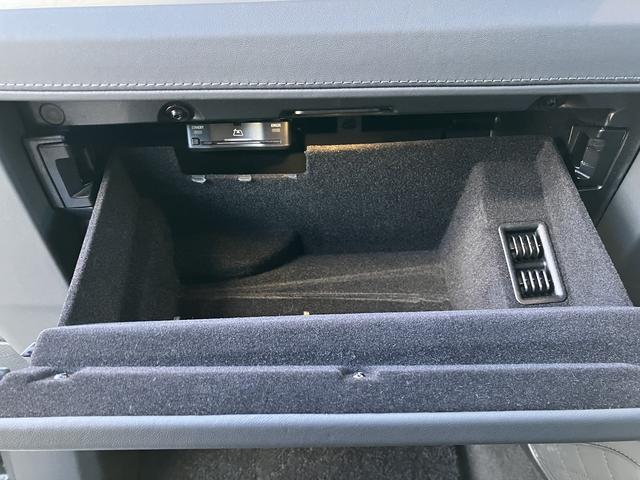 �O���[�u�{�b�N�X�����g�p���Ȃ����ꂢ�ȏ�Ԃ�ۂ��Ă���܂��B