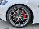 ７１８スパイダー　新車並行　左Ｈ　６ＭＴ　スパイダークラシックインテリア　カーボンフルバケット　ＰＤＬＳ　サテンプラチナ純正２０インチＡＷ　シートヒーター　　電動可倒式ドアミラー　パークアシスタンス　アップルカープレイ（48枚目）