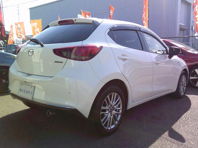 MAZDA2 15S 100周年特別記念車 衝突被害軽減ブレーキ ナビ/テレビ/CD/DVD USB/ブルートゥース 360度カメラ ETC レーダークルーズコントロール ハーフレザーシート シートヒータ ブラインドスポットモニタ 全国1年保証(8枚目)