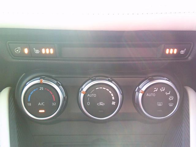 MAZDA2 15S 100周年特別記念車 衝突被害軽減ブレーキ ナビ/テレビ/CD/DVD USB/ブルートゥース 360度カメラ ETC レーダークルーズコントロール ハーフレザーシート シートヒータ ブラインドスポットモニタ 全国1年保証(19枚目)