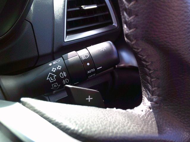 インプレッサスポーツ 2.0i-Lアイサイト ブラックレザーセレクション 8インチナビ CD/DVD ブルートゥース バックカメラ ETC2.0 追従式クルーズコントロール アクティブレーンキープ シートヒーター パワーシート LEDライナー(20枚目)