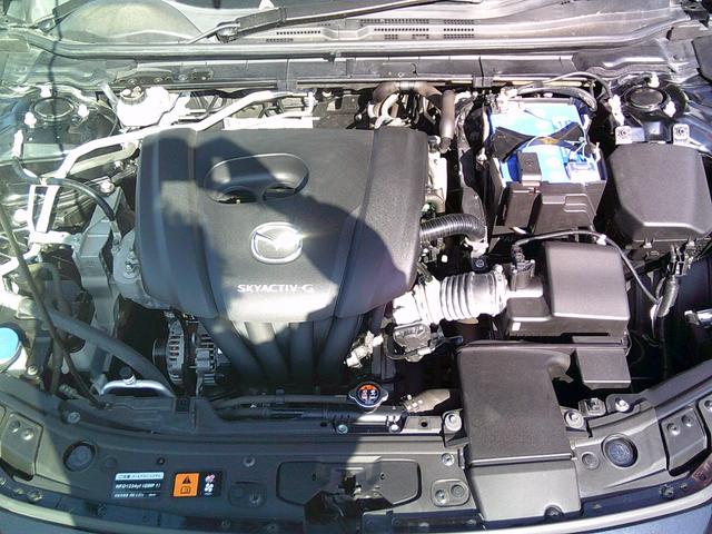 ＭＡＺＤＡ３ファストバック １５Ｓツーリング　スマートブレーキサポート　ＳＤナビ　地デジ／ＣＤ／ＤＶＤ／ＢＴ／ＵＳＢ／ＨＤＭＩ　３６０度モニター　ＥＴＣ　前後ドライブレコーダー　レーダークルーズコントロール　ドライバモニタリング　全国１年保証（31枚目）