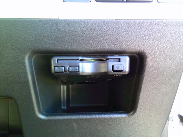 ムーヴキャンバス Gメイクアップリミテッド SAIII 衝突被害軽減ブレーキ 純正ナビ 地デジ/CD/DVD ブルートゥース パノラミックビューモニター ETC ドライブレコーダー LEDヘッドランプ LEDフォグランプ オートライト 全国1年保証(21枚目)