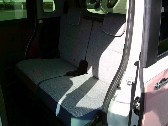 ムーヴキャンバス ストライプスＧ　スマートアシスト　純正ナビ　ＴＶ／ＣＤ／ＤＶＤ　ＵＳＢ／ブルートゥース　パノラミックビューモニター　ドライブレコーダー　シートヒーター　スマートキー　ＬＥＤライト　オートライト　新車保証継承（30枚目）