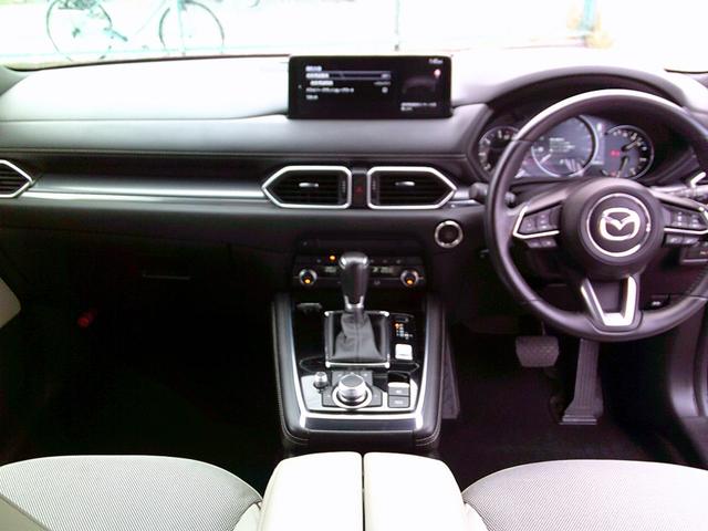 CX-8 XD グランドジャーニー iアクティブセンス TV/CD/DVD/BT/USB 360度カメラ ETC 後席モニター 4席シートヒーター レーダークルーズコントロール レーンキープ パーキングセンサ パワーバックドア 新車保証(11枚目)