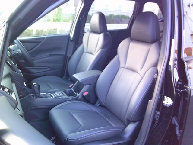 日本全国に登録納車いたします。陸送費もお安く設定しております。すぐにお見積もりいたしますのでお気軽にお問い合わせください。