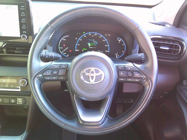 ヤリスクロス ハイブリッドZ 衝突被害軽減ブレーキ 純正ナビ USB/ブルートゥース バックカメラ ETC 前後ドライブレコーダー インテリジェンスソナー パーキングサポートブレーキ レーダークルーズコントロール 全国1年保証(12枚目)