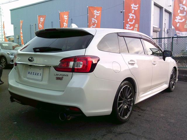 レヴォーグ １．６ＳＴＩスポーツアイサイト　アドバンスドセイフティパッケージ　純正ナビ　地デジ／ＣＤ／ＤＶＤ　ブルートゥース　バックカメラ　ＥＴＣ　ドラレコ　追従式クルーズコントロール　アクティブレーンキープ　レザーシート　全国１年保証（8枚目）