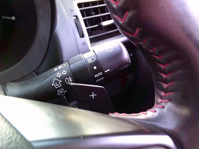 レヴォーグ １．６ＳＴＩスポーツアイサイト　アドバンスドセイフティパッケージ　純正ナビ　地デジ／ＣＤ／ＤＶＤ　ブルートゥース　バックカメラ　ＥＴＣ　ドラレコ　追従式クルーズコントロール　アクティブレーンキープ　レザーシート　全国１年保証（20枚目）