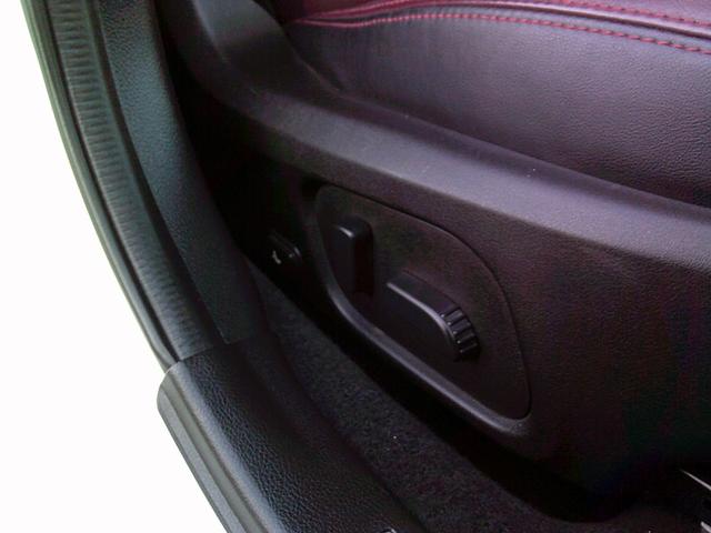 レヴォーグ １．６ＳＴＩスポーツアイサイト　アドバンスドセイフティパッケージ　純正ナビ　地デジ／ＣＤ／ＤＶＤ　ブルートゥース　バックカメラ　ＥＴＣ　ドラレコ　追従式クルーズコントロール　アクティブレーンキープ　レザーシート　全国１年保証（28枚目）