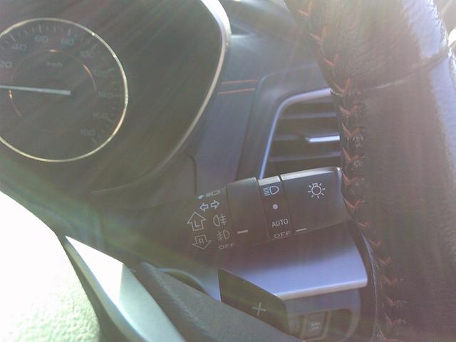 ＸＶ ２．０ｉ－Ｌ　アイサイト　ダイアトーンサウンドナビ　ＣＤ／ＤＶＤ再生　ブルートゥース　バックカメラ　ＥＴＣ　ドライブレコーダー　追従式クルーズコントロール　後退時アシストブレーキ　後側方警戒システム　ルーフレール　全国１年保証（20枚目）