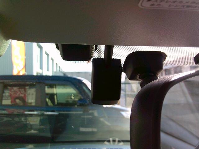 ＸＶ ２．０ｉ－Ｌ　アイサイト　ダイアトーンサウンドナビ　ＣＤ／ＤＶＤ再生　ブルートゥース　バックカメラ　ＥＴＣ　ドライブレコーダー　追従式クルーズコントロール　後退時アシストブレーキ　後側方警戒システム　ルーフレール　全国１年保証（25枚目）