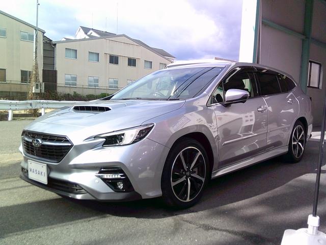 �l�C�I�v�V�����̃��U�[�V�[�g���������Ă��܂��B�t�����g�A�T�C�h�A�o�b�N�J������d�s�b�A�h���C�u���R�[�_�[�Ȃǂ��������Ă��܂��B���O�����ƂĂ��L���C�ŏ�ԗǍD�ł��B