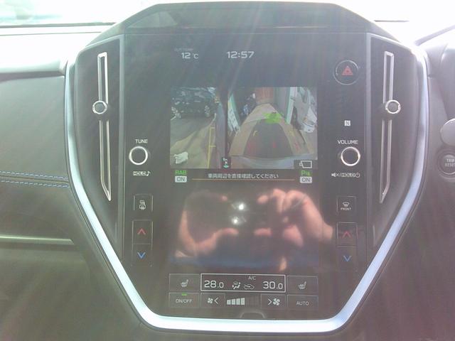 ��ގ��A�V�X�g�u���[�L�i�q�`�a�j���������Ă��܂��B���A�o���p�[�̃Z���T�[����Q�������m���ĉ�ʂɕ\�����܂��B�ڐG����Ɣ��f�������ꍇ�̓u���[�L���쓮���܂��B