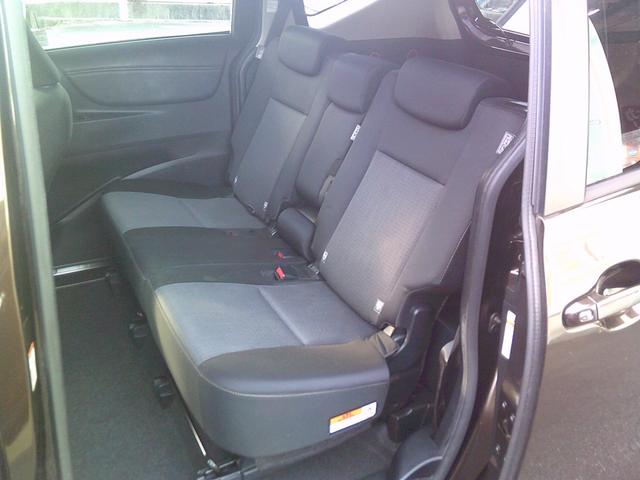 シエンタ ファンベースＧ　衝突被害軽減ブレーキ　純正ナビ　地デジ／ＣＤ　ブルートゥース　パノラミックビューモニター　ＥＴＣ　スマートキー　両側電動スライドドア　オート格納ミラー　純正アルミホイール　全国１年保証（29枚目）