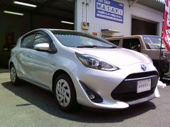 走行距離が少なくてお買い得なアクアが入荷しました！まだ１８２００ｋｍです！衝突被害軽減ブレーキやインテリソナー、パーキングサポートブレーキなども装備していて安心です！ぜひご検討をお願いいたします！ 2