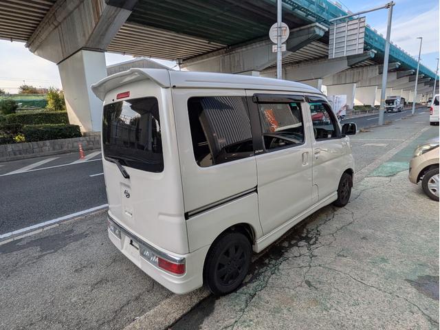 １人で営んでる小さなお店です●お支払い総額●当店は登録・リサイクル料・店頭でのお車引き渡しまでの全てが含まれた価格がお支払い総額です。