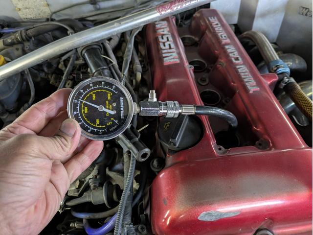 シルビア Ｋ’ｓ　クラブセレクション　ＳＲ２０ＤＥＴターボ５ＭＴ　社外ＬＳＤ　サンルーフ　Ｔ５１７タービン　エキマニ　ニスモインジェクター　Ｚ３２エアフロ　ＨＰＩインタークーラー　ＨＰＩアルミラジエーター　エレメント移動式オイルクーラー（6枚目）