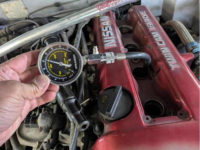 シルビア Ｋ’ｓ　クラブセレクション　ＳＲ２０ＤＥＴターボ５ＭＴ　社外ＬＳＤ　サンルーフ　Ｔ５１７タービン　エキマニ　ニスモインジェクター　Ｚ３２エアフロ　ＨＰＩインタークーラー　ＨＰＩアルミラジエーター　エレメント移動式オイルクーラー（7枚目）