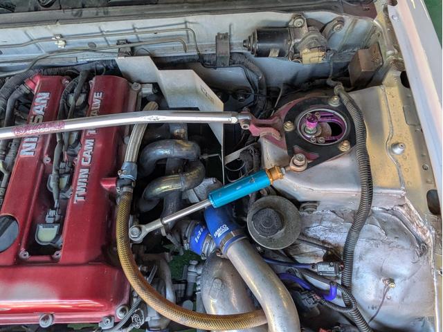 シルビア Ｋ’ｓ　クラブセレクション　ＳＲ２０ＤＥＴターボ５ＭＴ　社外ＬＳＤ　サンルーフ　Ｔ５１７タービン　エキマニ　ニスモインジェクター　Ｚ３２エアフロ　ＨＰＩインタークーラー　ＨＰＩアルミラジエーター　エレメント移動式オイルクーラー（13枚目）