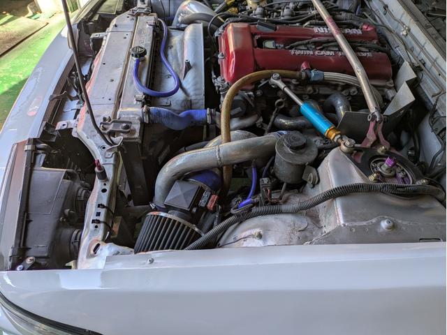 シルビア Ｋ’ｓ　クラブセレクション　ＳＲ２０ＤＥＴターボ５ＭＴ　社外ＬＳＤ　サンルーフ　Ｔ５１７タービン　エキマニ　ニスモインジェクター　Ｚ３２エアフロ　ＨＰＩインタークーラー　ＨＰＩアルミラジエーター　エレメント移動式オイルクーラー（17枚目）